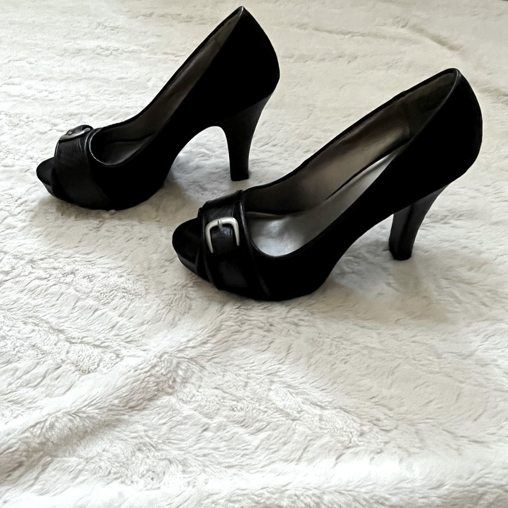 Target Mossimo High Heel Peep Toe Black Faux Suede & Snakeskin Pumps, Size 5.5 - Picture 6 of 13